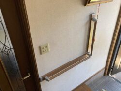 和歌山市　T様邸　介護保険手摺設置工事